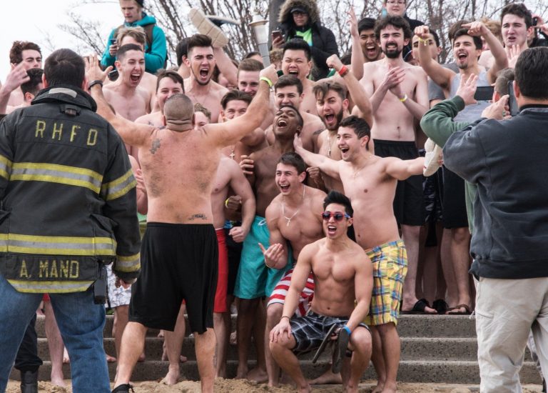 LI’ers ‘plunge’ for special olympics