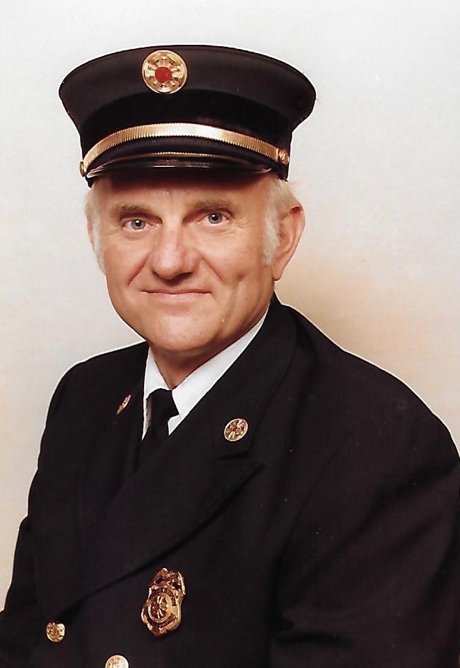 Peter F. Brala, ex Albertson fire chief, dies at 85