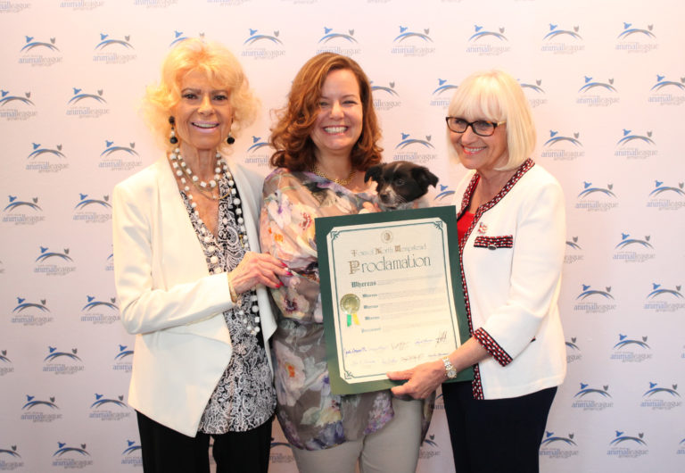 Bosworth attends North Shore Animal League’s Humane Awards Luncheon