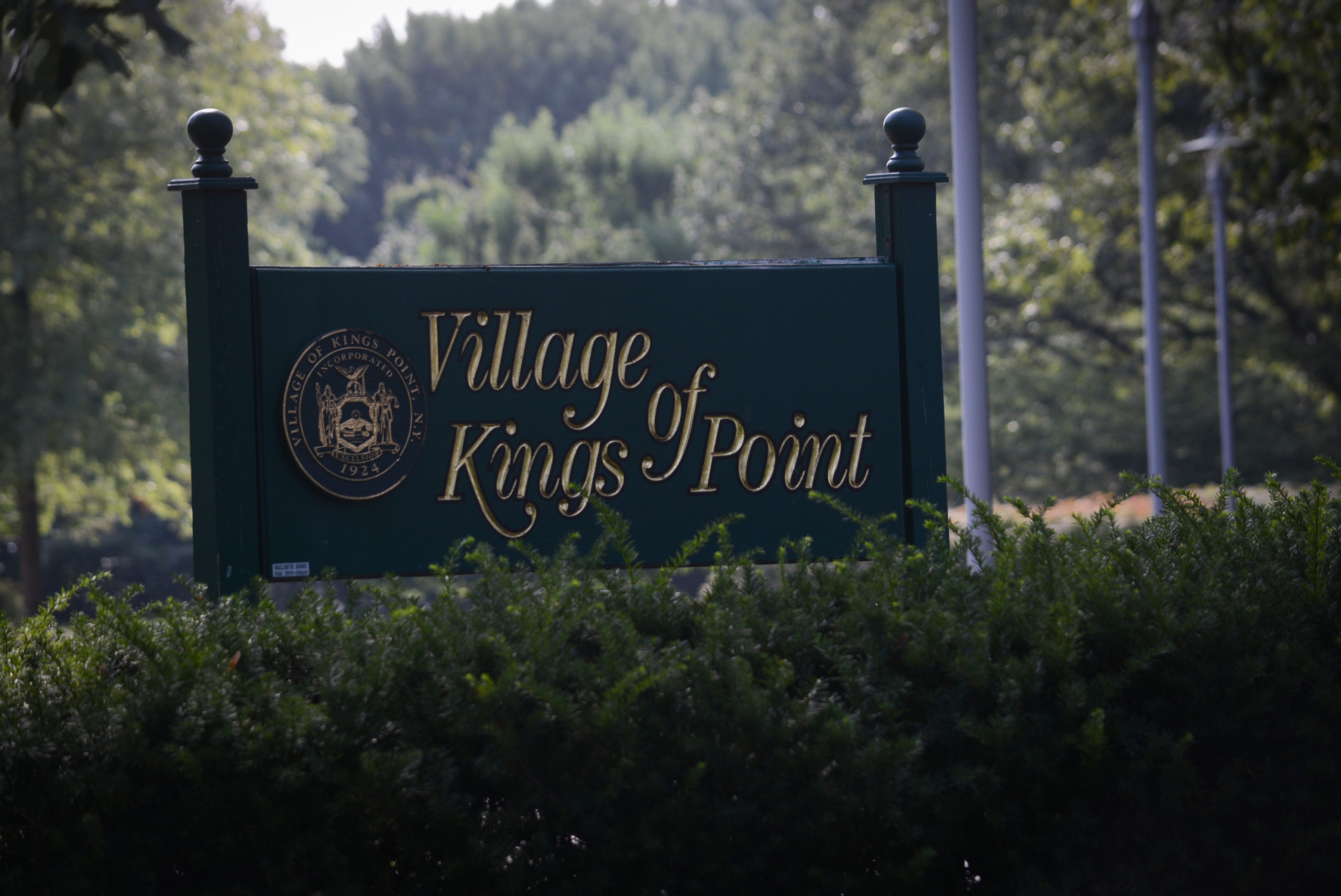 The Village of Kings Point approved a garbage collection contract and a proposal from ExteNet to install cell nodes on Thursday night, but held on awarding a contract to erect a passive park. (Photo by Janelle Clausen)