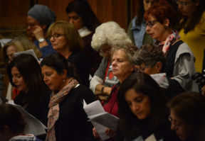 Great Neck residents packed into Great Neck Synagogue for a memorial service on Monday night, to commemorate the 11 people killed in a mass shooting, come together as a community, and reflect. (Photo by Janelle Clausen)