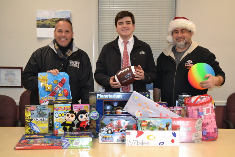 ‘Make a child smile’ holiday toy and food drive in Port