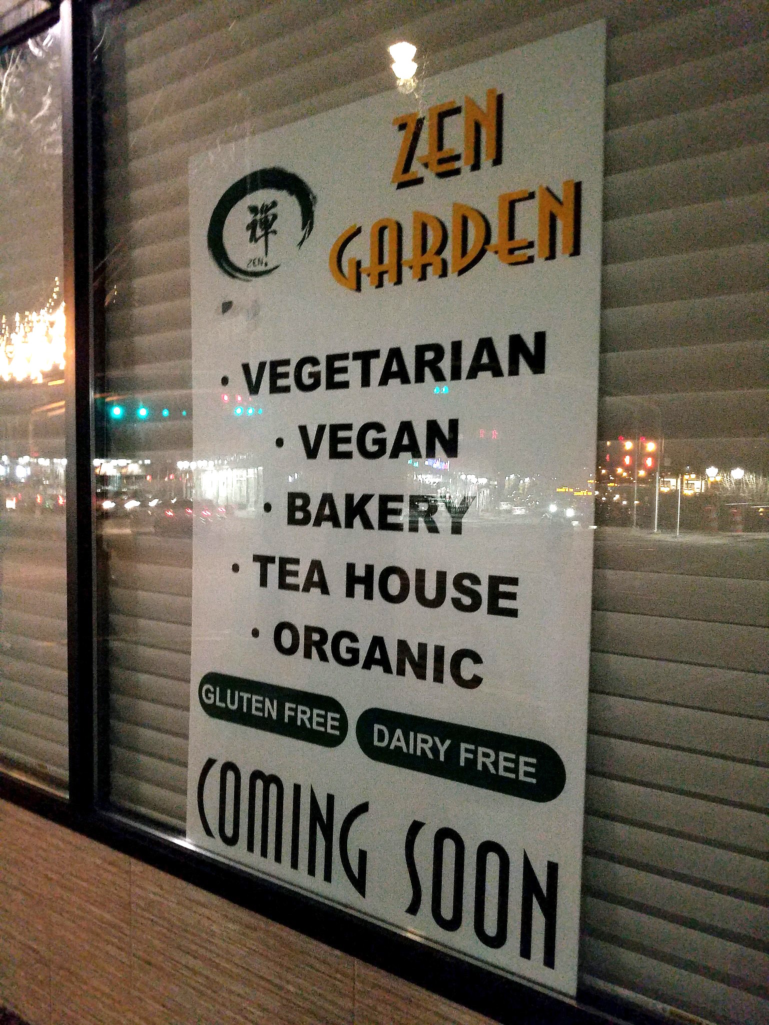 Zen Garden, a vegetarian and vegan eatery, will be succeeding Royal Tea House at 1 Great Neck Road. The owner said she hopes to open in early January. (Photo by Janelle Clausen)