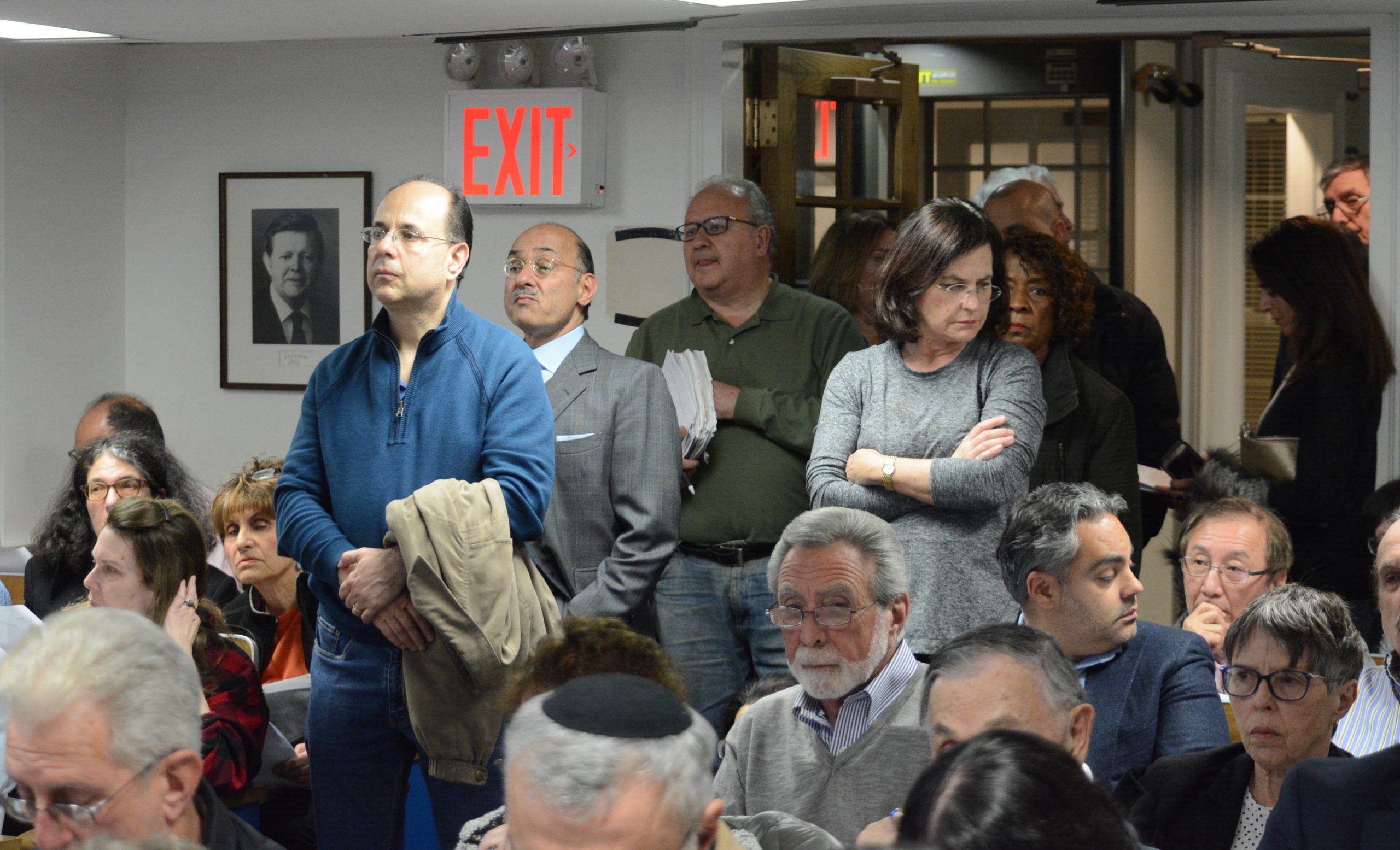 Great Neck Village Hall was overflowing on Tuesday night, as residents sought to hear VHB's presentation and offer feedback on their recommendations for Middle Neck Road and East Shore Road. (Photo by Janelle Clausen)