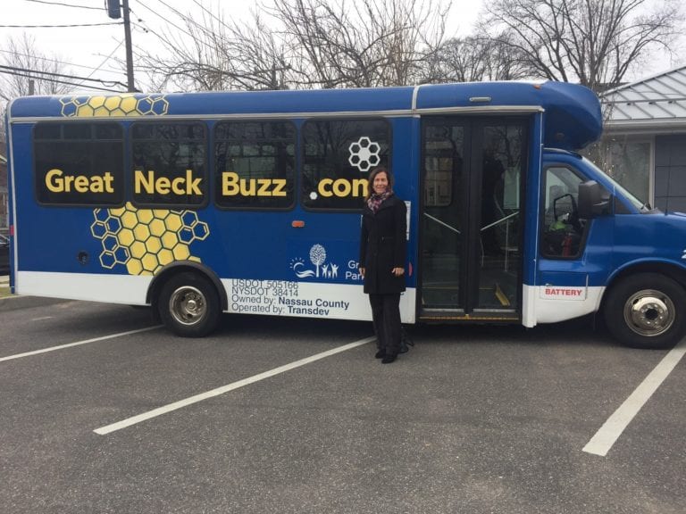 Legislator Birnbaum heralds arrival of Great Neck Buzz shuttle service