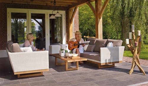 How To Care For Your Outdoor Furniture, What Type Of Outdoor Furniture Lasts Longer