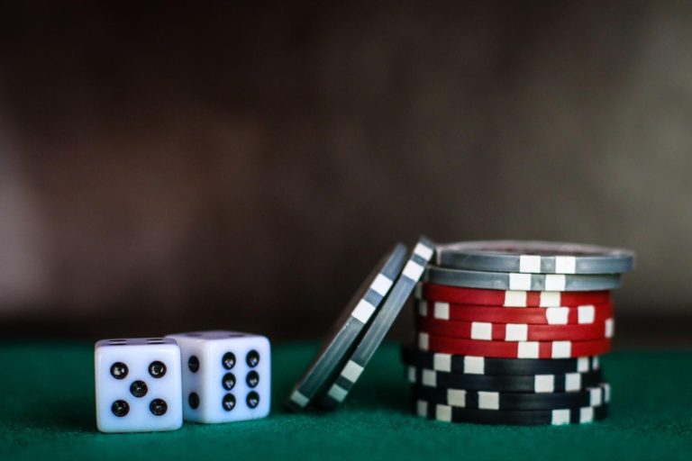 Five Easy Steps To An Effective Casino Strategy