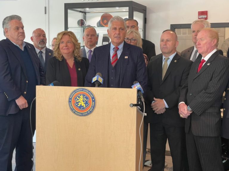 Blakeman to retain Ryder as Nassau County police commissioner