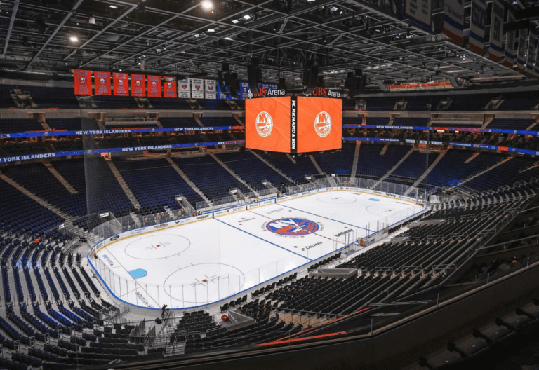 NHL postpones Islanders games after COVID outbreak within team