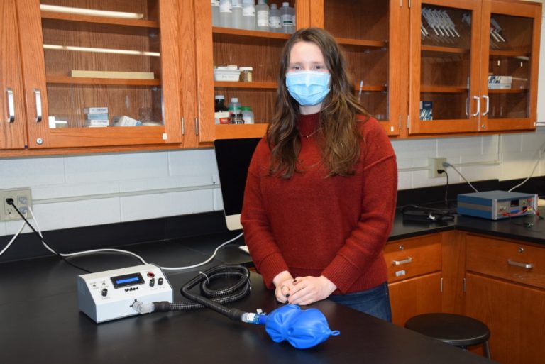 Mineola senior helps protect healthcare heroes through research project